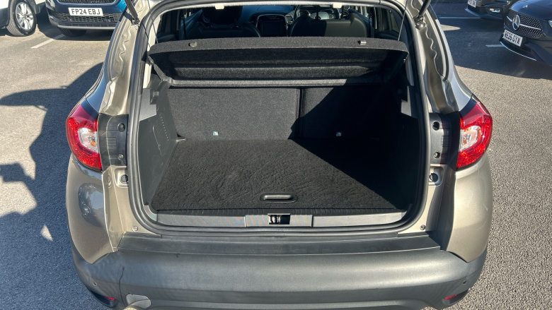 Renault Captur 1.2 TCE Dynamique S MediaNav 5dr EDC Petrol Hatchback